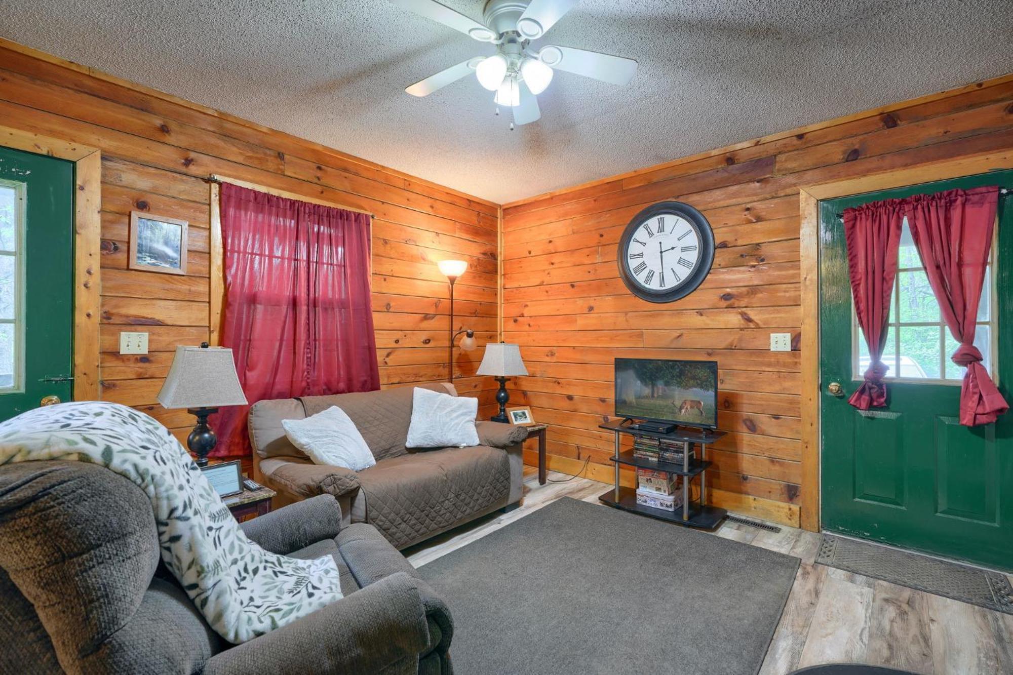 Blue Rose Cabins - Rosebud Cabin Logan Kültér fotó